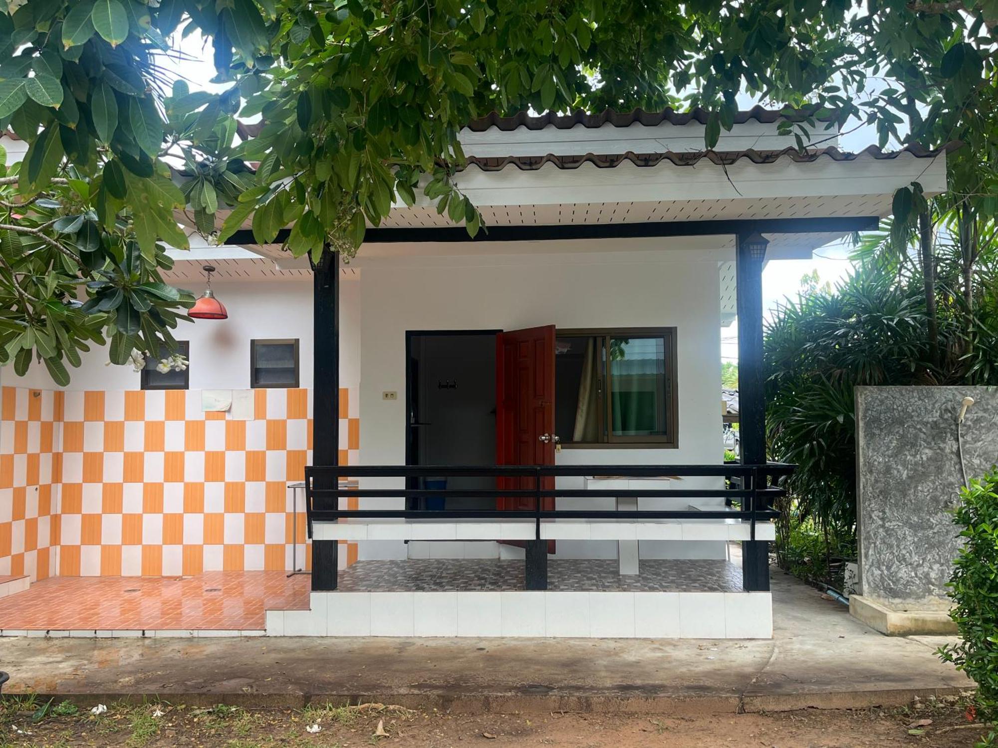 สุขสำราญรีสอร์ท หาดเจ้าหลาว จันทบุรี Exterior photo
